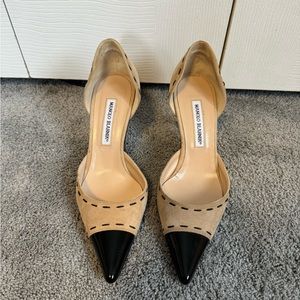 Manolo Blahnik authentic tan suede black leather pumps EU 38 (7.5)